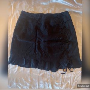 Forever 21 black skirt